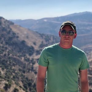 Meet your Posher, Robert